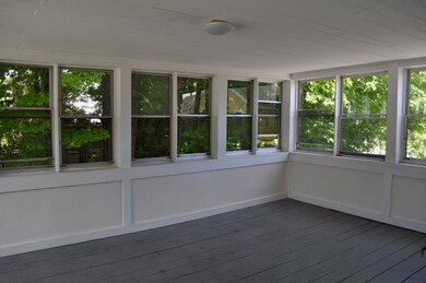 19 Lincoln St, Dover, NH 03820 - photo 2