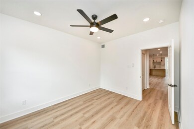 932 S Lane Unit A Ln, South Houston, TX 77088 - photo 7