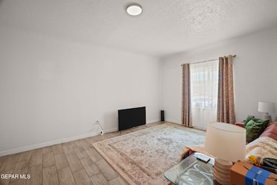 2805 Grant Ave-7