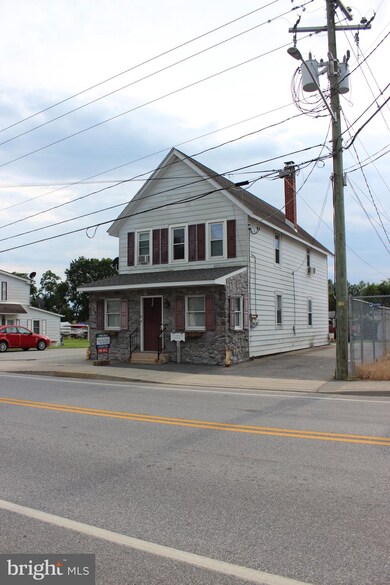 121 S Bohemia Ave, Cecilton, MD 21913 - photo 3