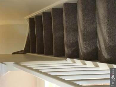 4514 Mountview Rd, Baltimore, MD 21229 - photo 4