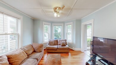 19 Carnes St, Lynn, MA 01905 - photo 5