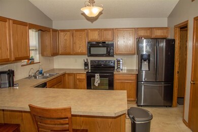 848 S Longbranch Cir, Maize, KS 67101 - photo 5