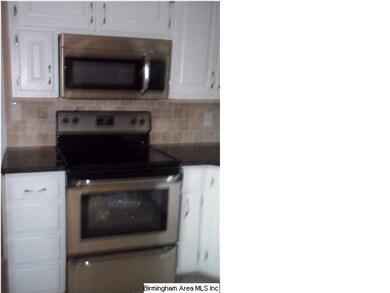 Brand new stove, microwave and dishwasher!