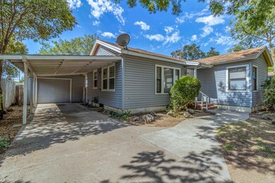 E Sequoia Ave. Tulare