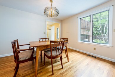727 Main Street D2