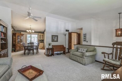 4241 Wittman Dr, Davenport, IA 52806 - photo 6