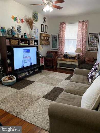 809 Monmouth St, Gloucester City, NJ 08030 - photo 3