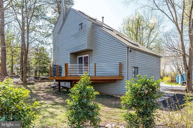 1670 Cedar Hollow Way, Reston, VA 20194 - photo 5