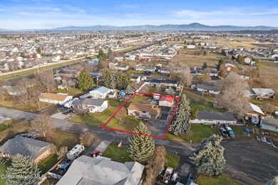 45-web-or-mls-Inside-Spokane-Gracie-45
