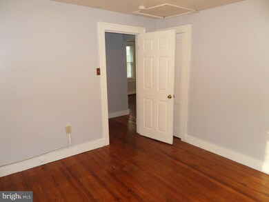 15 Main Blvd, Ewing, NJ 08618 - photo 5