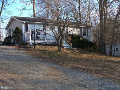 10902 Buckskin Ln, Fredericksburg, VA 22407 - photo 2