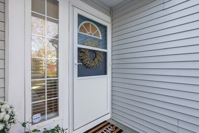 5-web-or-mls-9262-prestwick-green-dr