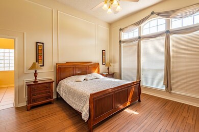 2805 Walnut Ln, Hurst, TX 76054 - photo 6