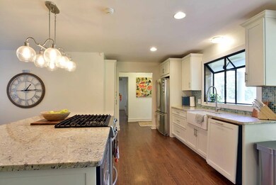 1903 E Lakeridge Dr, Albany, GA 31707 - photo 6