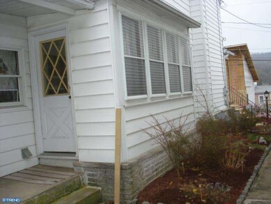 1418 Spruce St, Ashland, PA 17921 - photo 3