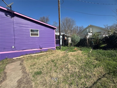 404 W Cleveland St unit 1/2, Elgin, TX 78621 - photo 7