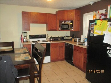 718 Fletcher Ln, Beech Grove, IN 46107 - photo 6