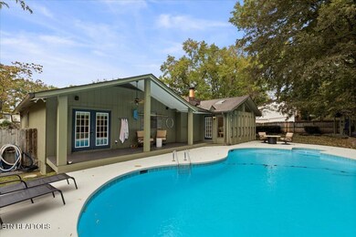 44-5432 Lance Dr35
