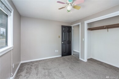 202 3rd St SE, Yelm, WA 98597 - photo 7