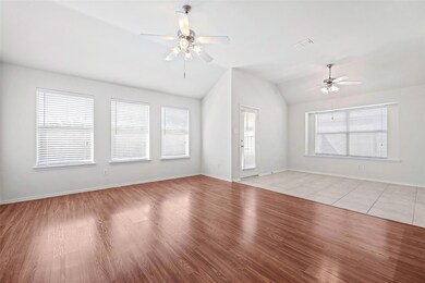 872 Bowie Dr, Lavon, TX 75166 - photo 7