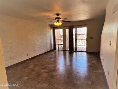 1353 E Fort Lowell Rd unit C, Tucson, AZ 85719 - photo 7
