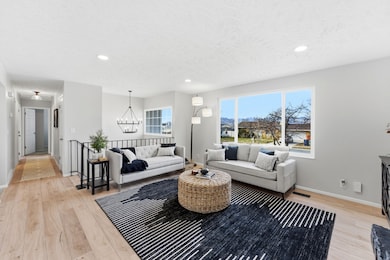 11139 S 1330 E, Sandy, UT 84092 - photo 4