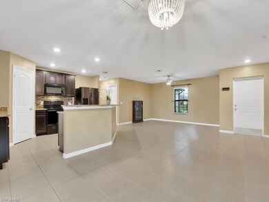 253 Lunette St, Fort Myers, FL 33913 - photo 5