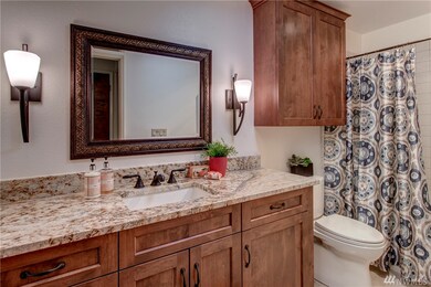 3838 W Mercer Way, Mercer Island, WA 98040 - photo 2