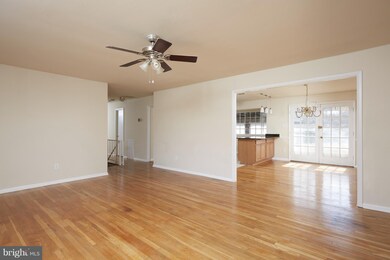 12901 Layhill Rd, Silver Spring, MD 20906 - photo 5