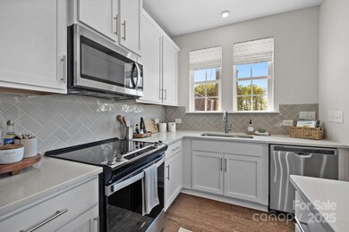 2919 Herringbone Rd unit 39, Charlotte, NC 28208 - photo 7