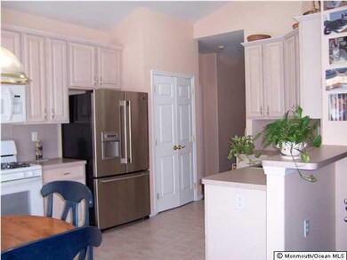 6 Chaucer Cir, Manchester Township, NJ 08759 - photo 4