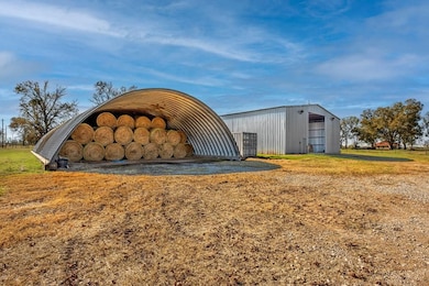 103 Hyde Lake Rd, Bennington, OK 74723 - photo 5