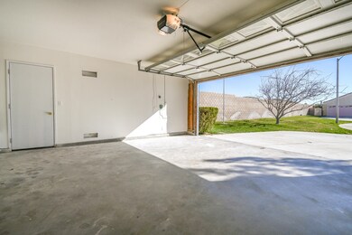 3437 Rodney St, Rosamond, CA 93560 - photo 6