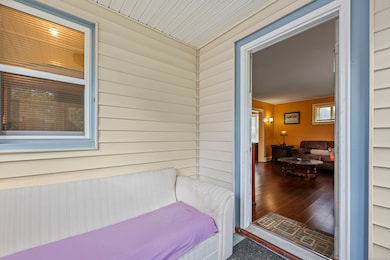 39 Cortland St, West Hartford, CT 06110 - photo 4