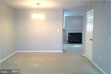 7768 Black Horse Ct, Manassas, VA 20109 - photo 3