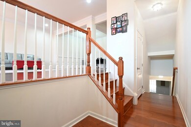 25611 America Square, Chantilly, VA 20152 - photo 3