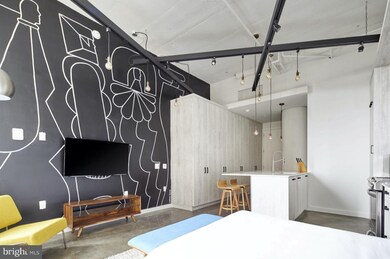 325 N 13th St unit STUDIO, Philadelphia, PA 19107 - photo 4