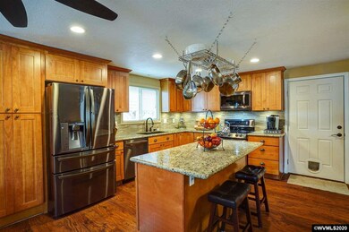 825 Fran St SE, Salem, OR 97306 - photo 6