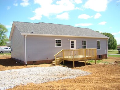 113 Hunters Ln, Shelbyville, TN 37160 - photo 4