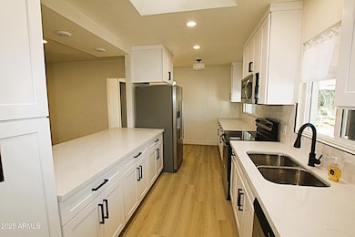 443 N Sycamore, Mesa, AZ 85201 - photo 5