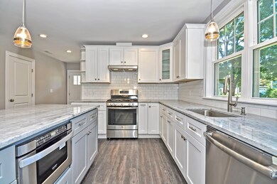 51 Beverly Rd, Natick, MA 01760 - photo 3