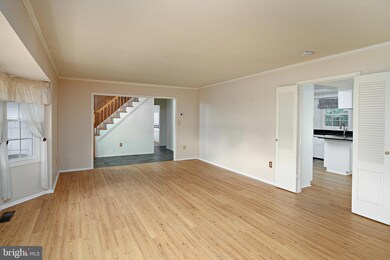 12009 Long Ridge Ln, Bowie, MD 20715 - photo 7