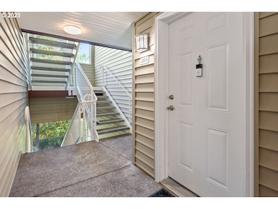 750 NW 185th Ave unit 203, Beaverton, OR 97006 - photo 3