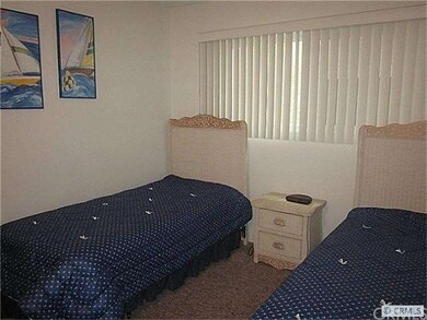 3rd bedroom with twin beds