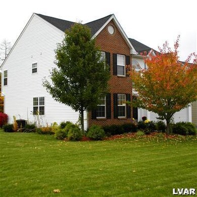 6808 Scenic View Dr, Macungie, PA 18062 - photo 3