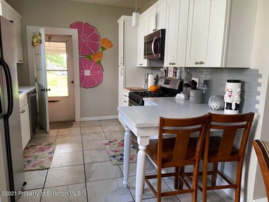 720 Willow St, Scranton, PA 18505 - photo 2