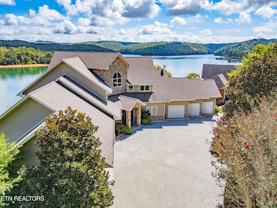 643 Crown Pointe Rd, Lafollette, TN 37766 - photo 2