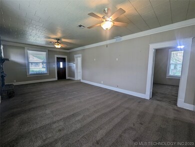 136 W Bryan Ave, Sapulpa, OK 74066 - photo 7
