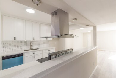 1521 W Sam Houston Pkwy S, Houston, TX 77042 - photo 4